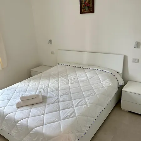 Casa San Michele 3* 萨索洛